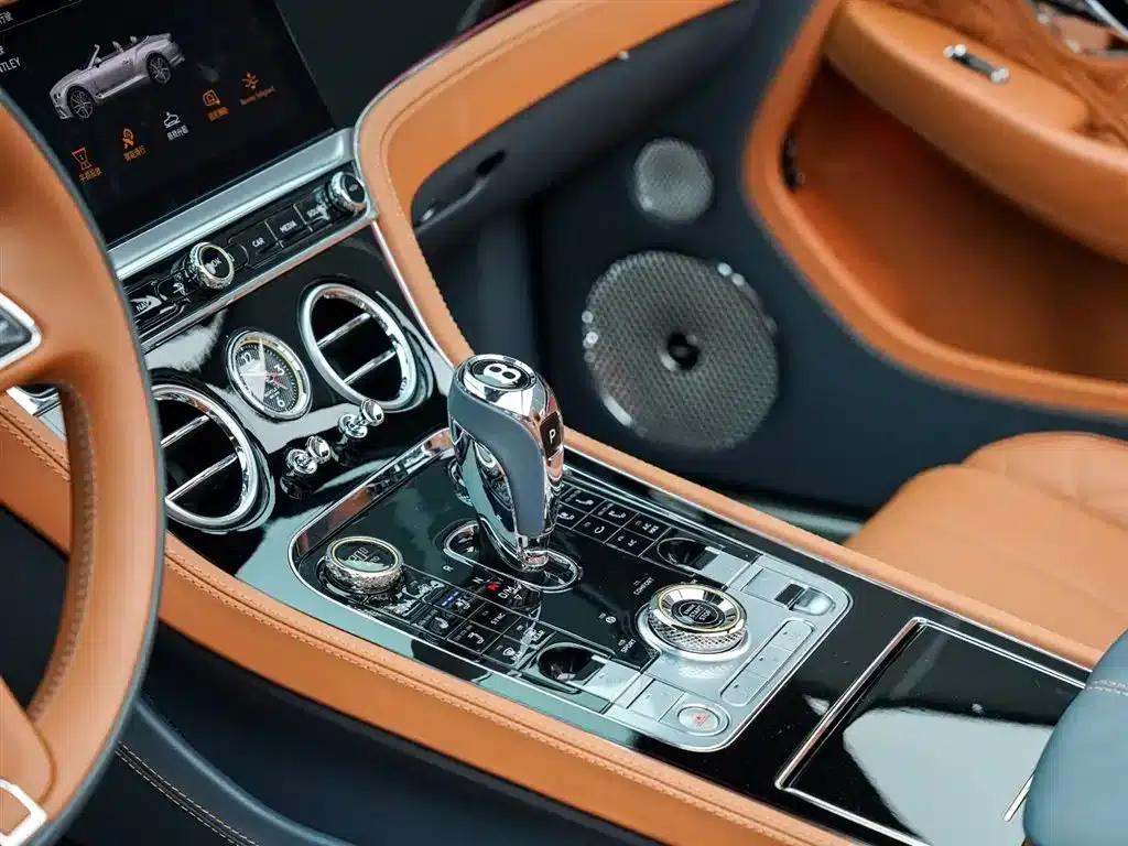 2024 Continental 4.0T GT S V8 Convertible — миниатюра 16