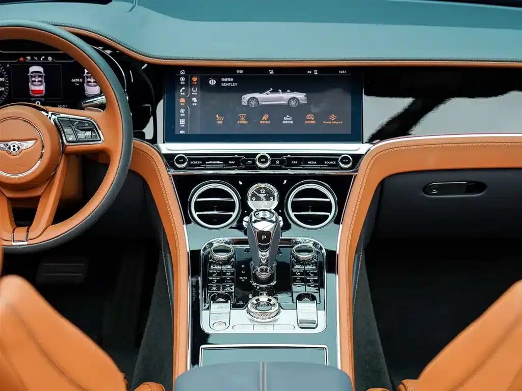 2024 Continental 4.0T GT S V8 Convertible — миниатюра 20