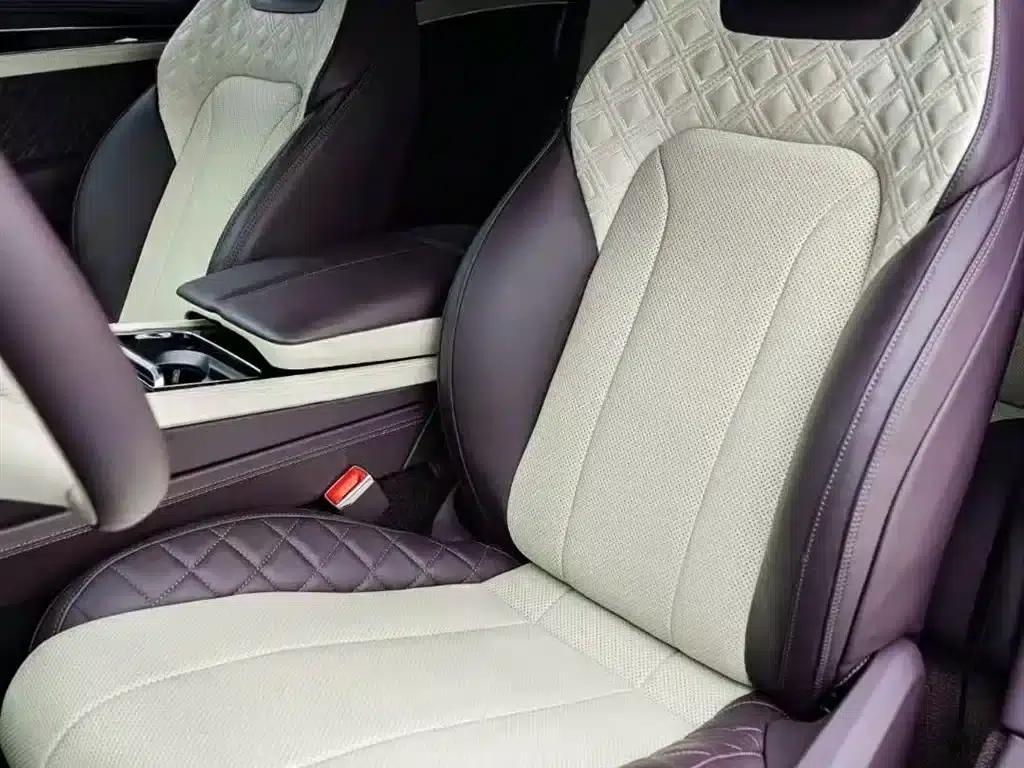2022 Continental 4.0T GT V8 — миниатюра 2