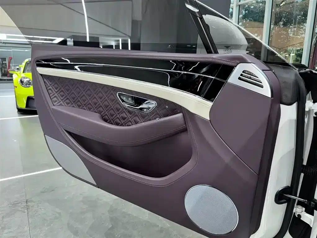 2022 Continental 4.0T GT V8 — миниатюра 13