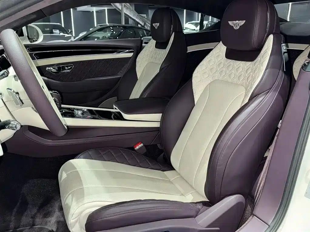 2022 Continental 4.0T GT V8 — миниатюра 9