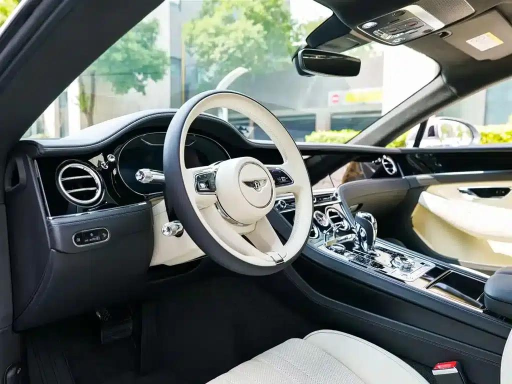 2022 Continental 4.0T GT V8 — миниатюра 4