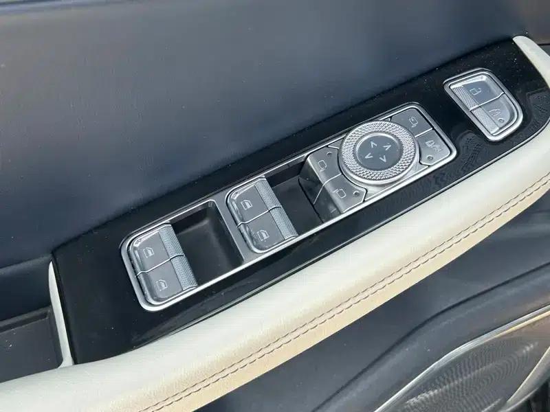 Lincoln Z 2022 Facelift iCool Premium Edition — миниатюра 31