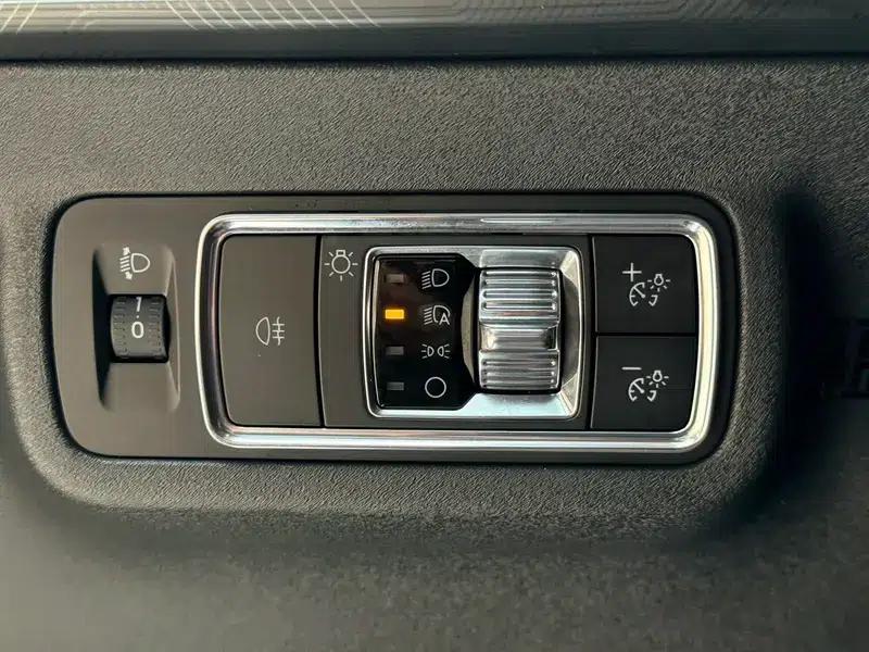 Lincoln Z 2025 2.0T Two-Wheel Drive Premium Hybrid — миниатюра 13