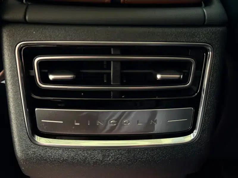 Lincoln Z 2025 2.0T Two-Wheel Drive Premium Hybrid — миниатюра 14