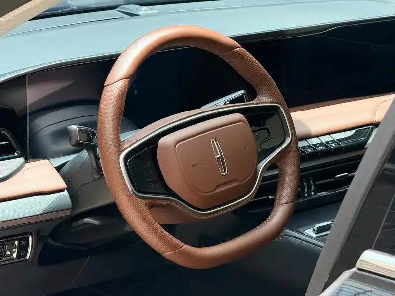 Lincoln Z 2025 2.0T Two-Wheel Drive Premium Hybrid — миниатюра 19