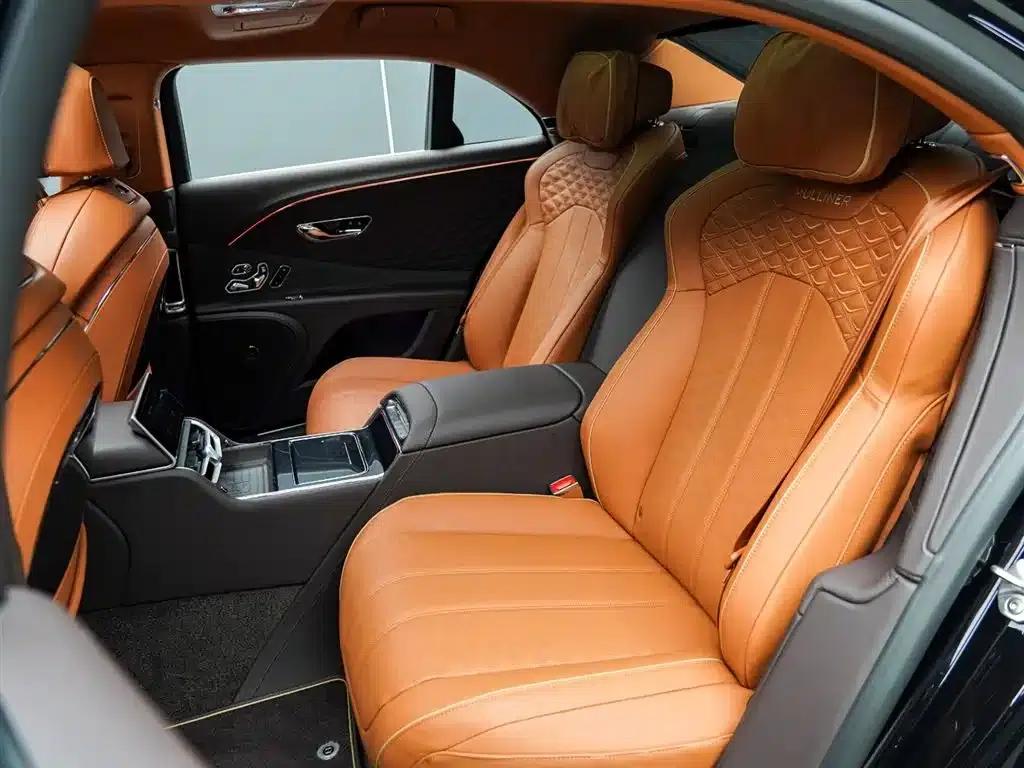 Flying Spur Plug-in Hybrid 2025 4.0T V8 Mulliner — миниатюра 13