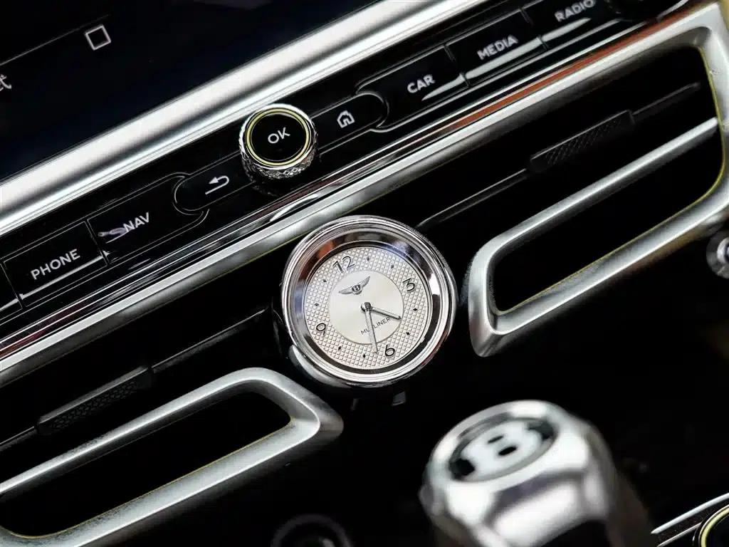 Flying Spur Plug-in Hybrid 2025 4.0T V8 Mulliner — миниатюра 21