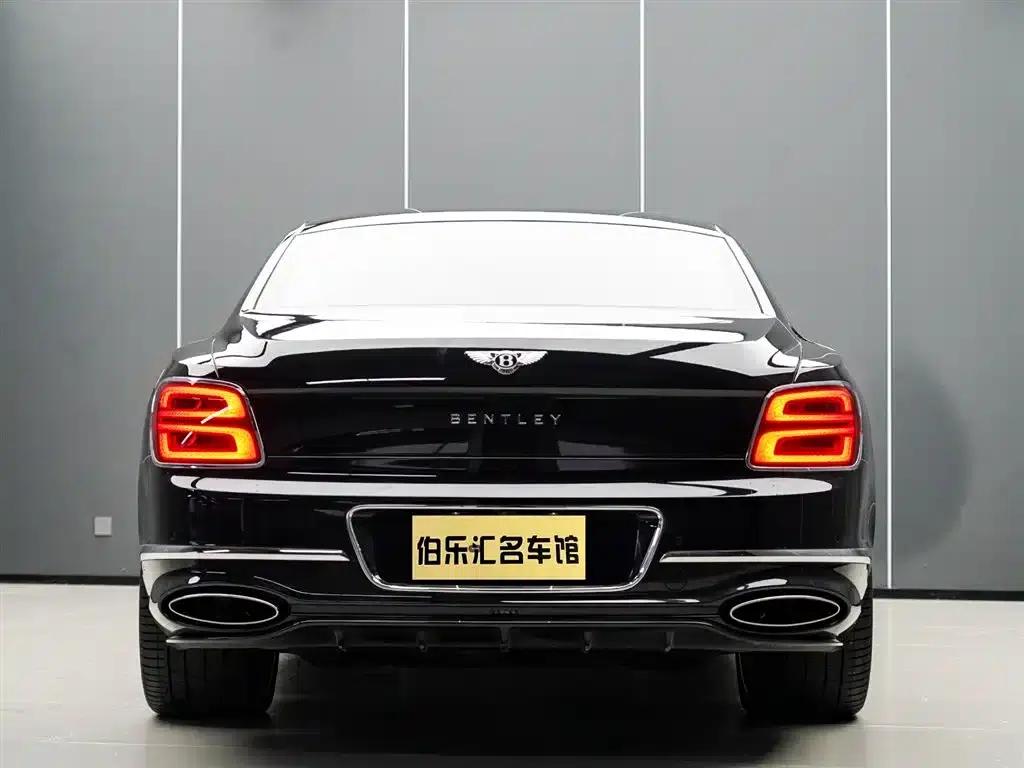 Flying Spur Plug-in Hybrid 2025 4.0T V8 Mulliner — миниатюра 7