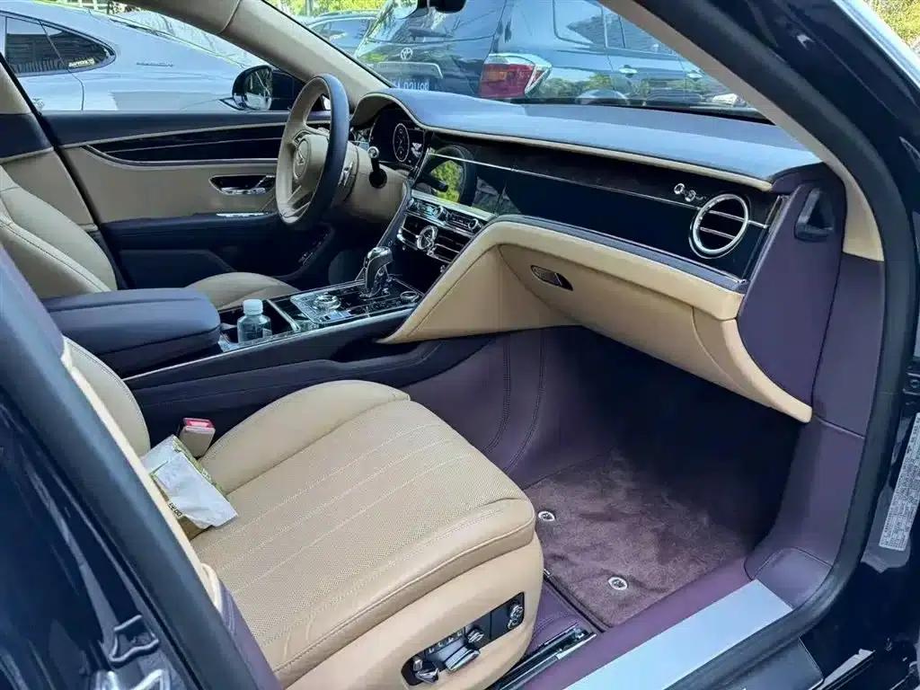 2023 Flying Spur Plug-in Hybrid 2.9T V6 Hybrid S — миниатюра 4