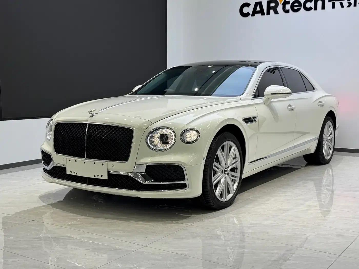 2024 Flying Spur Plug-in Hybrid 2.9T V6 Hybrid — миниатюра 1