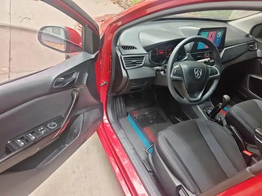 Baojun 310 2016 1.2L Manual Comfort Model — миниатюра 16