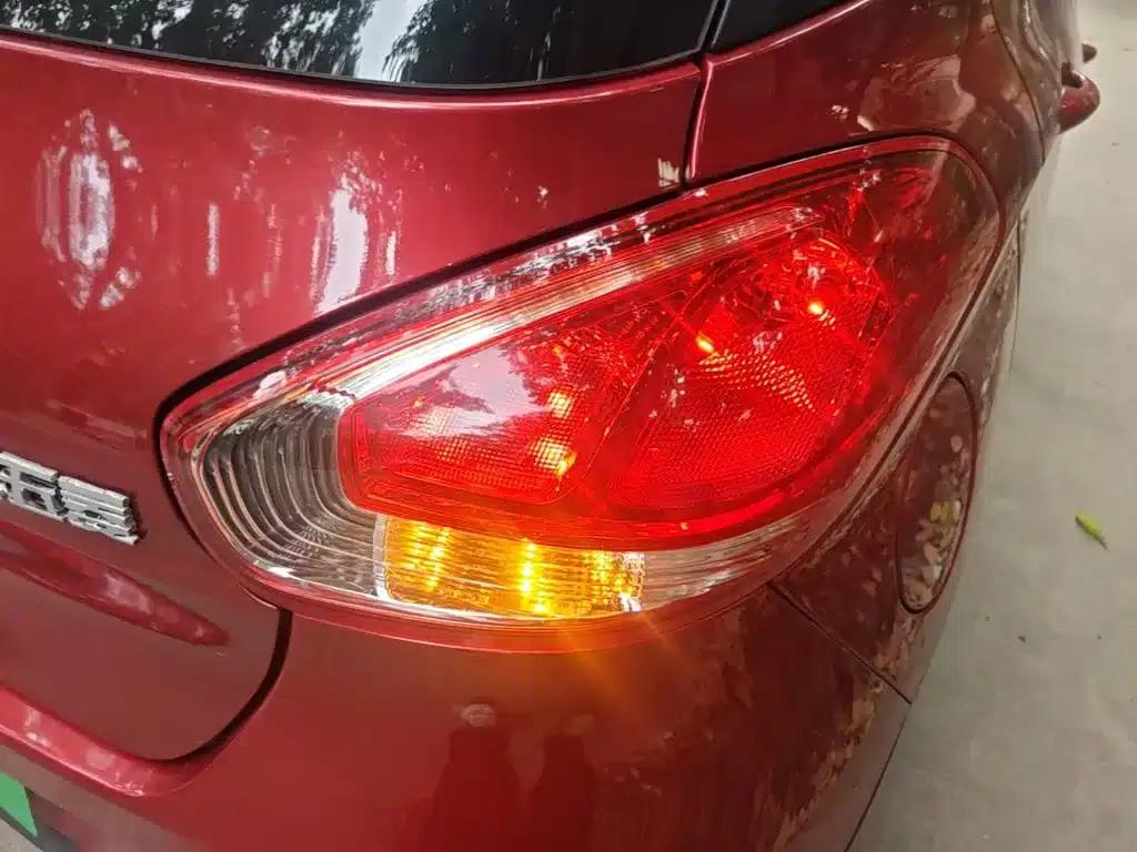Baojun 310 2016 1.2L Manual Comfort Model — миниатюра 8