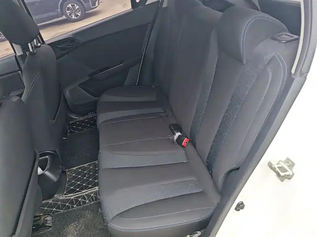 Baojun 310 2020 1.2L Manual Comfort Model — миниатюра 17