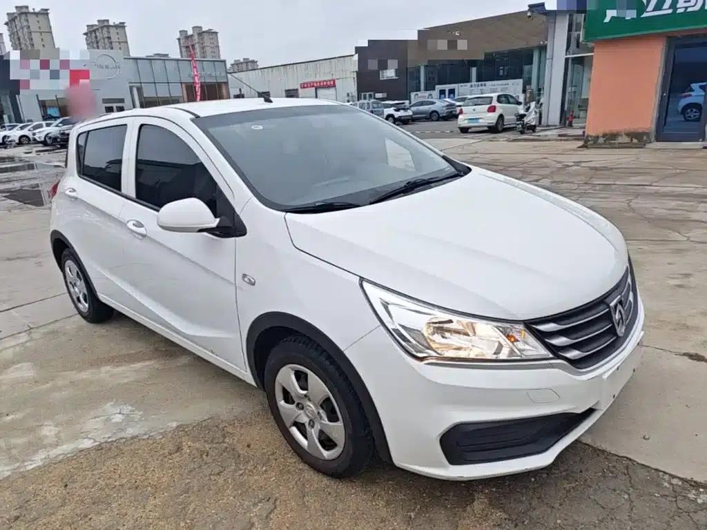 Baojun 310 2020 1.2L Manual Comfort Model — миниатюра 4