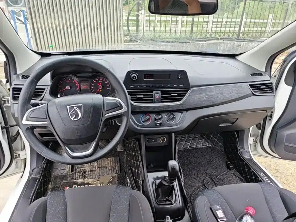 Baojun 310 2020 1.2L Manual Comfort Model — миниатюра 10