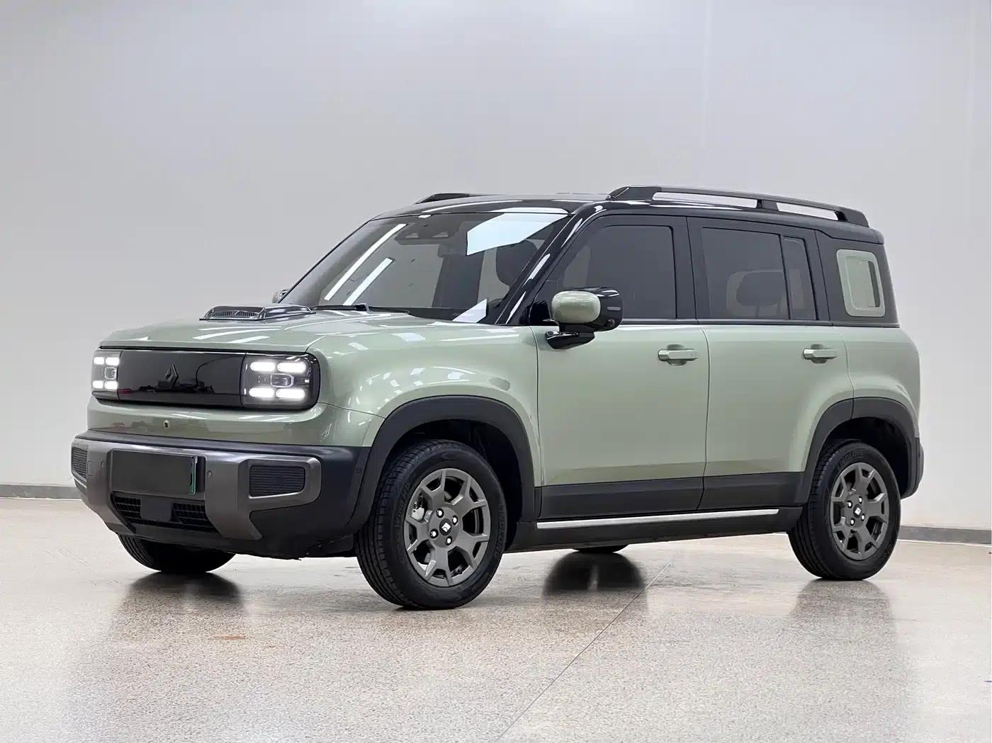 Baojun Yueye Plus 2024 Flagship Edition 4-seater — миниатюра 1