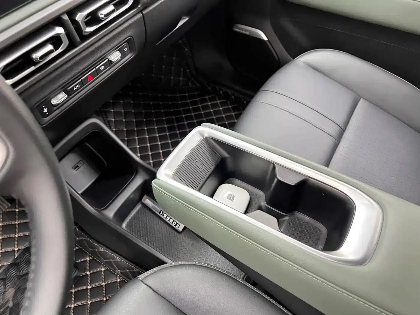 Baojun Yueye Plus 2024 Flagship Edition 4-seater — миниатюра 24