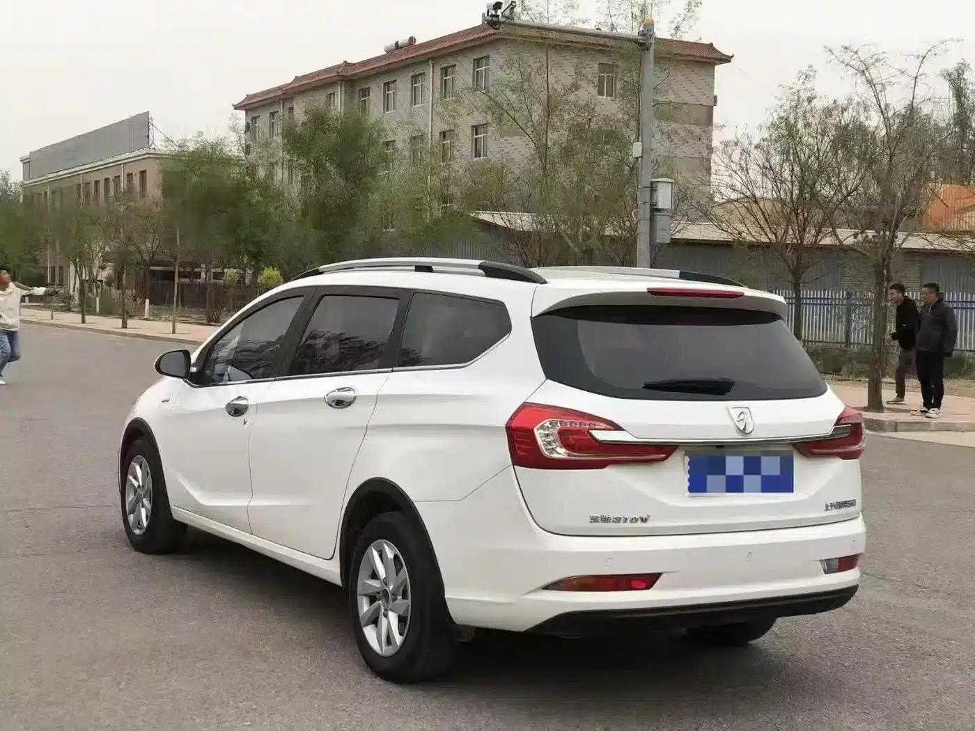Baojun 310W 2018 1.5L Automatic Deluxe Edition (National V Emission Standard) — миниатюра 9