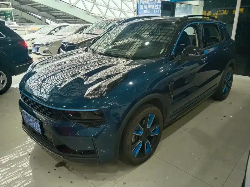 Lynk & Co 01 2021 2.0TD Two-Wheel Drive Pro — миниатюра 1