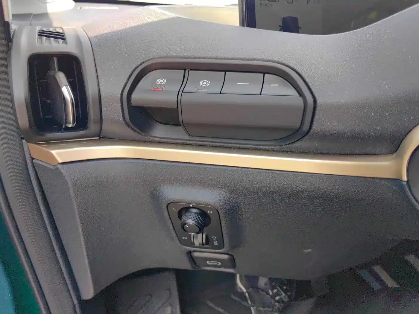 Baojun KiWi EV 2022 Artist Light Edition Ternary Lithium — миниатюра 20