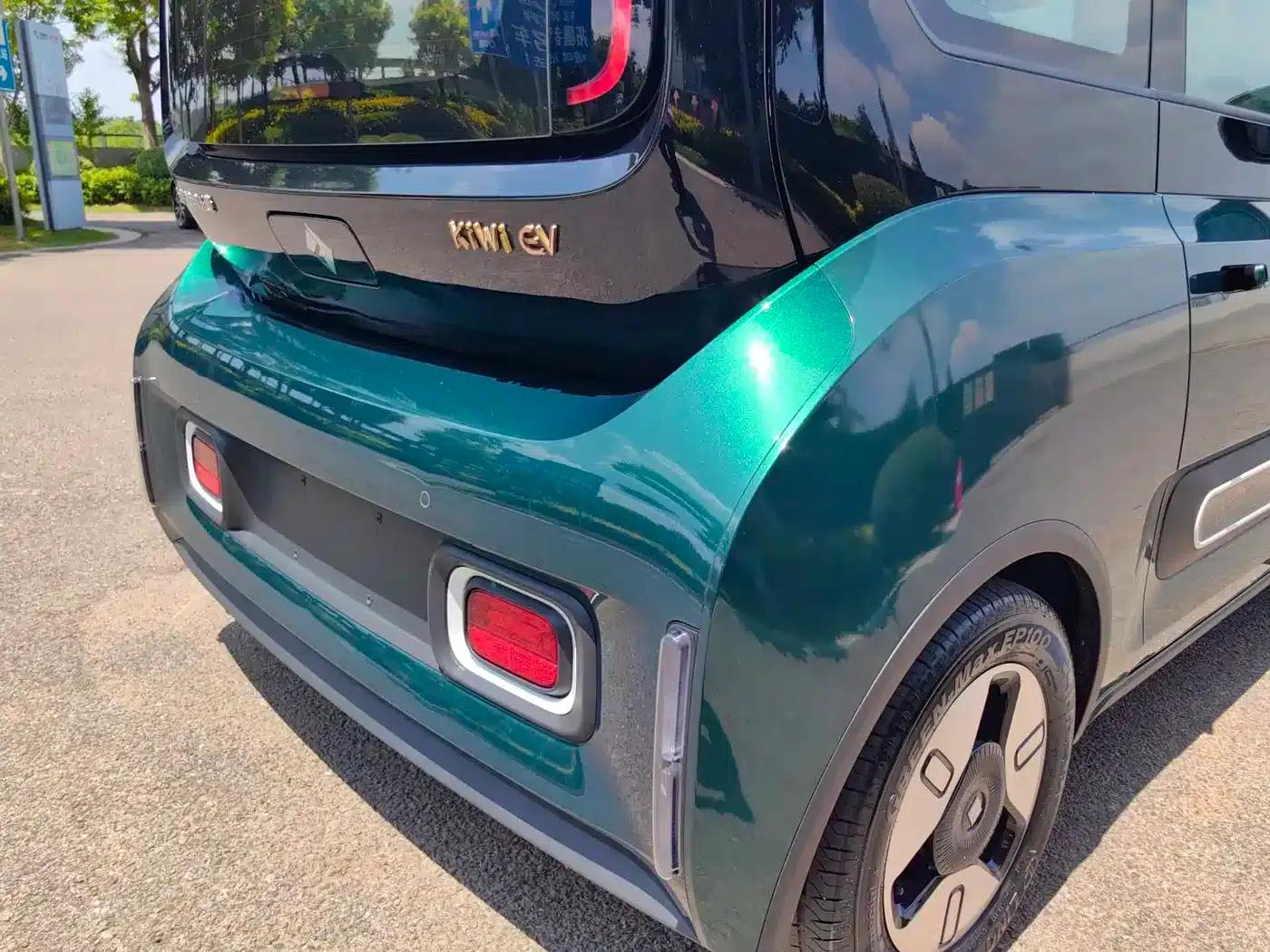 Baojun KiWi EV 2022 Artist Light Edition Ternary Lithium — миниатюра 24