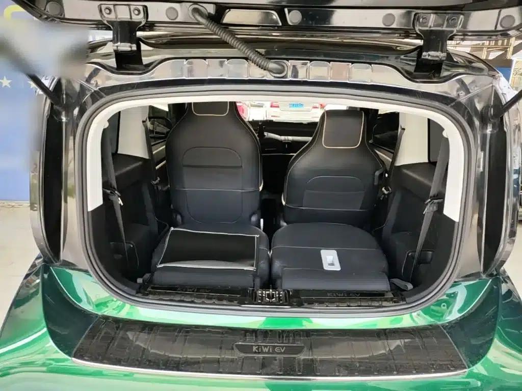 Baojun KiWi EV 2022 Artist Light Edition Ternary Lithium — миниатюра 19