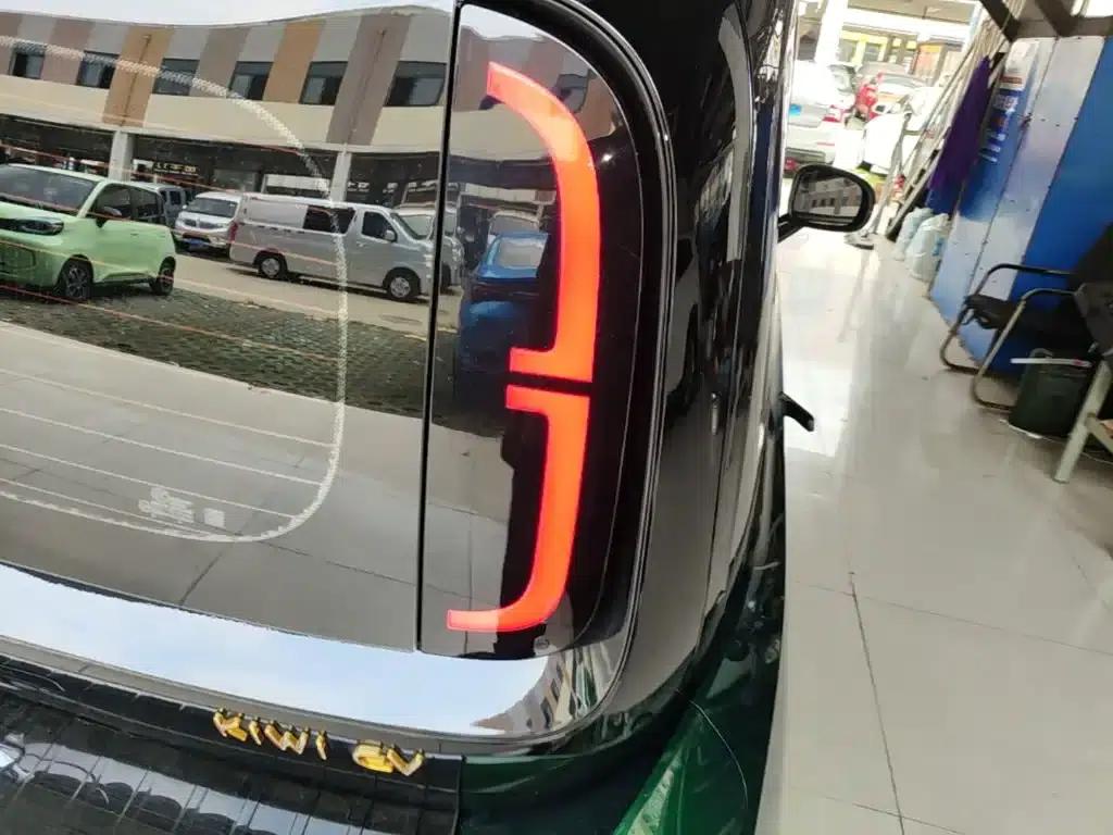 Baojun KiWi EV 2022 Artist Light Edition Ternary Lithium — миниатюра 8