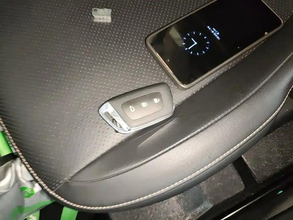 Baojun KiWi EV 2022 Artist Light Edition Ternary Lithium — миниатюра 9