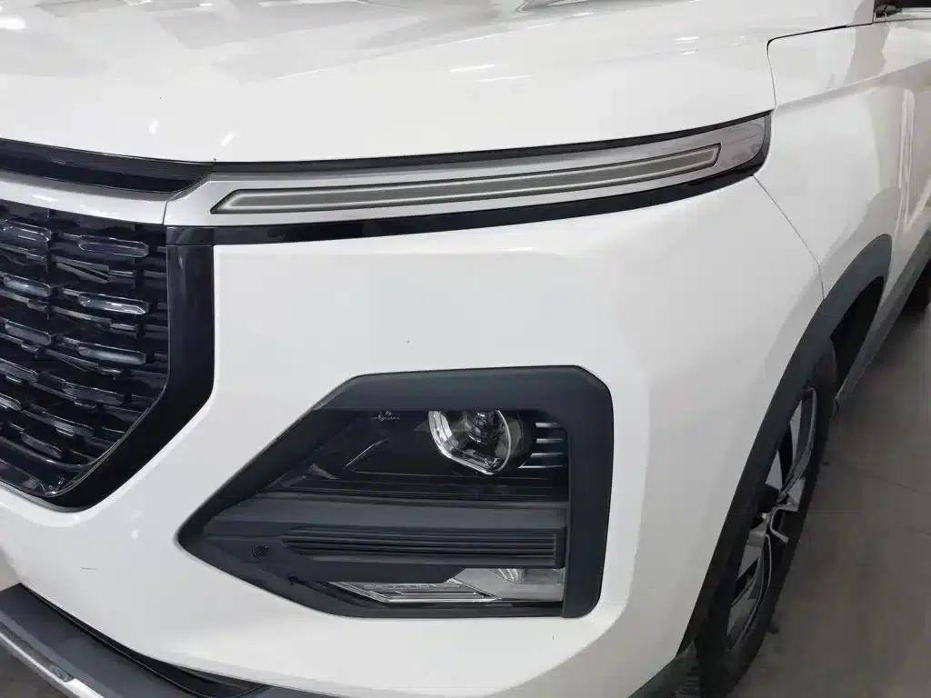 Baojun 530 2021 Global Car Anniversary Edition 1.5T CVT Premium Connected 7-Seater — миниатюра 7
