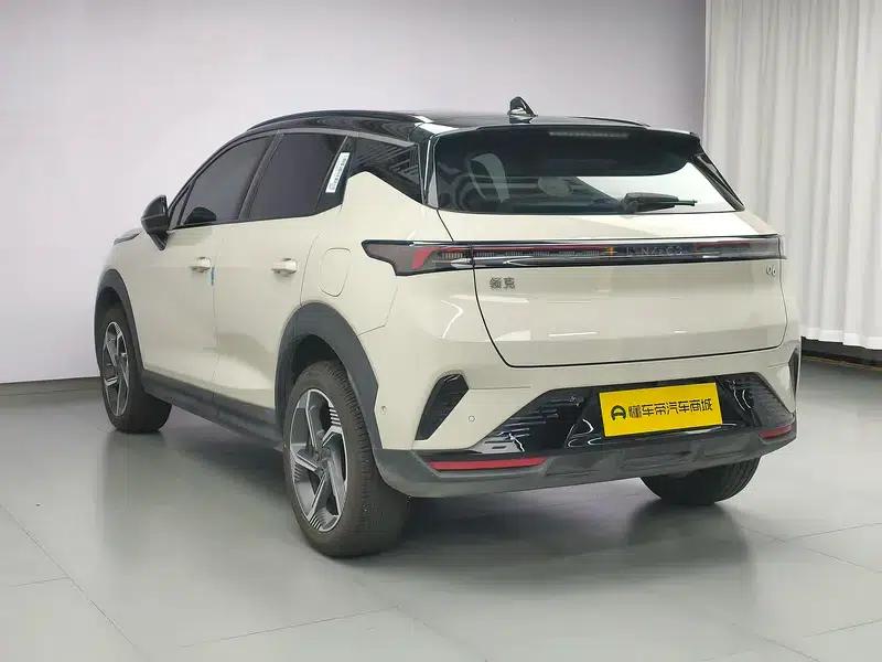 Lynk & Co 06 2025 Renew 1.5T Halo — миниатюра 5