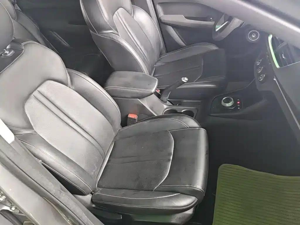 Baojun 360 2019 1.5L Automatic Elite (National VI Emission Standard) — миниатюра 25