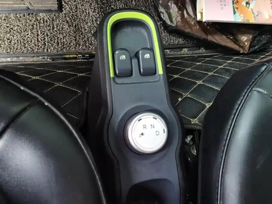 Baojun E100 2019 Model 250KM Smart Edition — миниатюра 16
