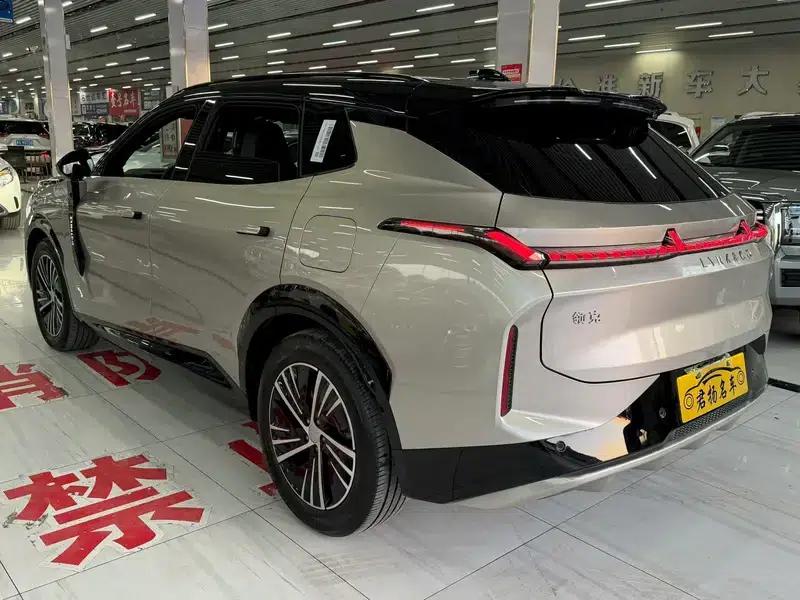 Lynk & Co 08 EM-P 2025 Model, 120km Long Range Halo — миниатюра 4
