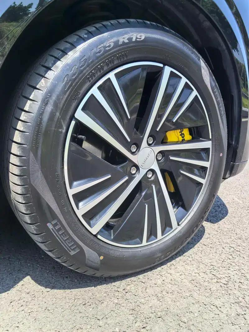 Lynk & Co 08 EM-P 2023 Model, 245km Super Long Range Halo — миниатюра 9