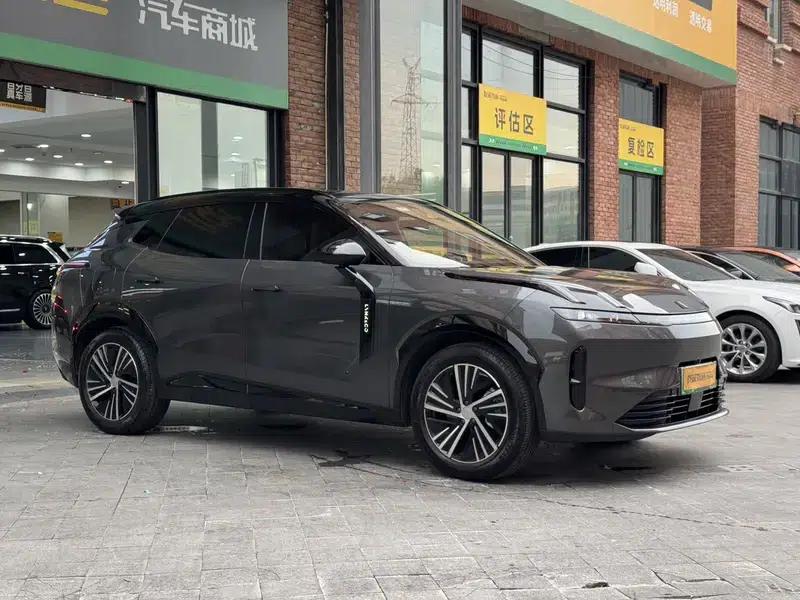 Lynk & Co 08 EM-P 2023 Model, 120km Long Range Halo — миниатюра 3