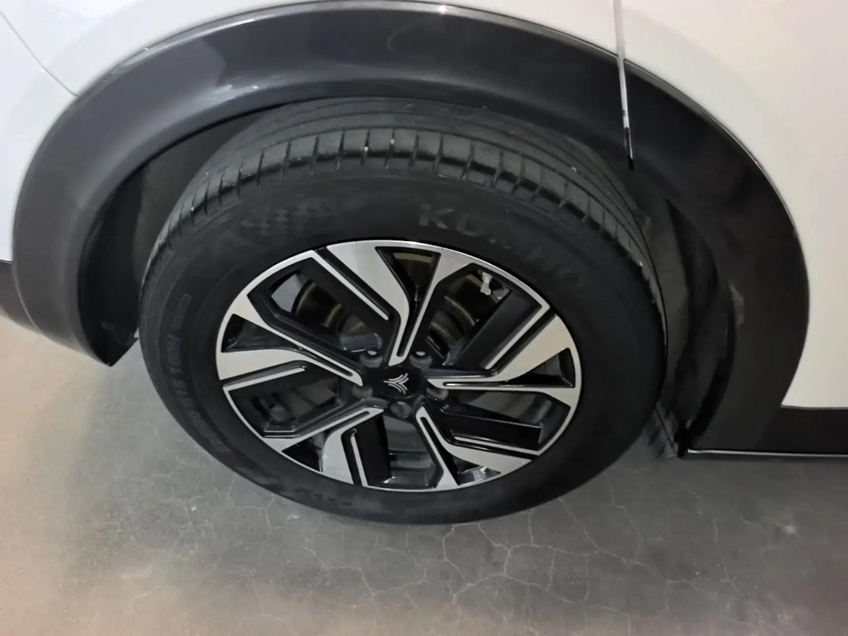 NETA U 2022 Updated Pro 400 Comfortable Ride for Online Booking Lithium Iron Phosphate — миниатюра 11