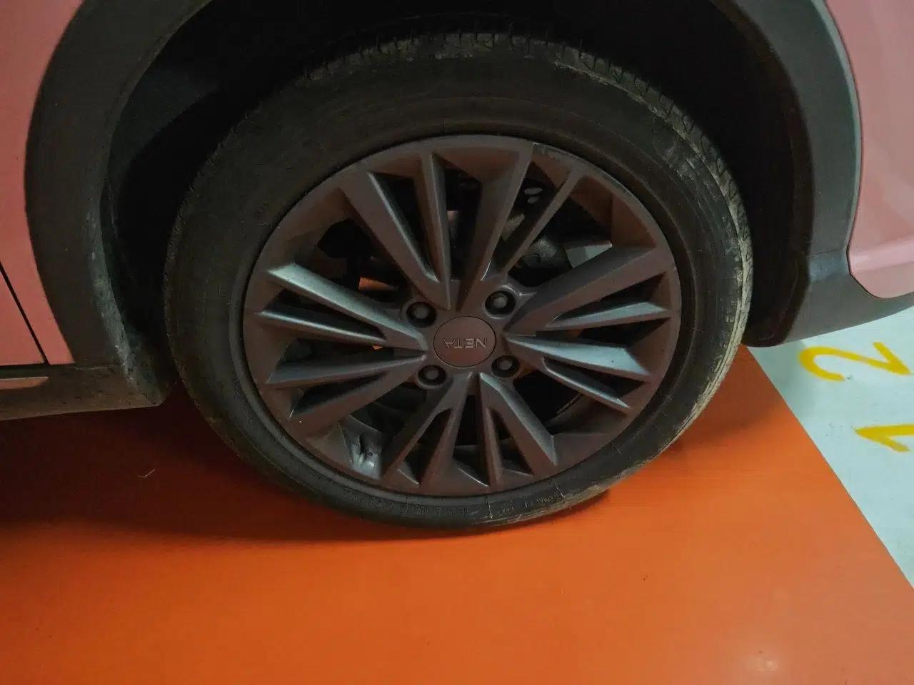 NETA V 2022 Chao 400 Lite Pink Custom Edition — миниатюра 5