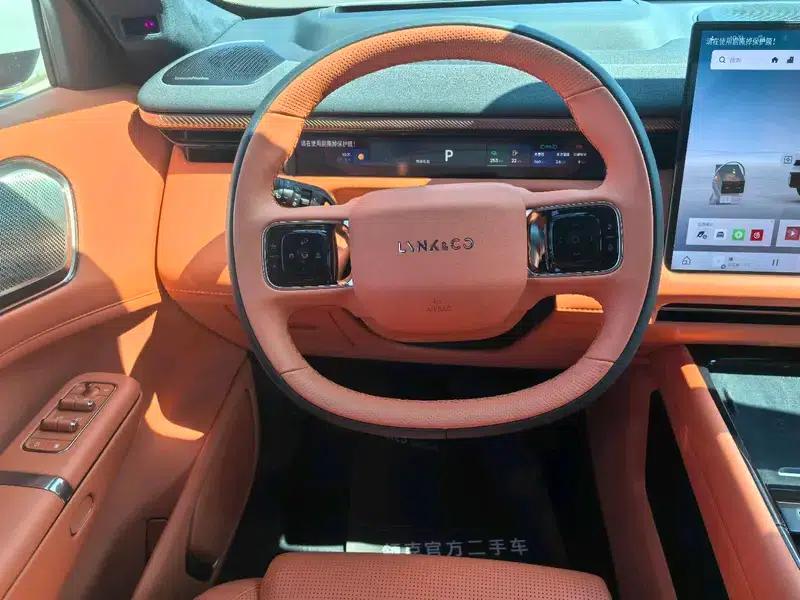 Lynk & Co 900 2025 2.0T Ultra Six-Seater — миниатюра 23