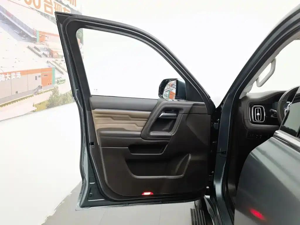 Beijing BJ60 2022 2.0T Eleventh Edition, Five-Seater — миниатюра 8