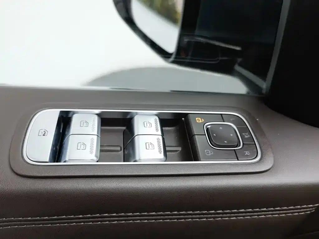 Beijing BJ60 2022 2.0T Eleventh Edition, Five-Seater — миниатюра 9