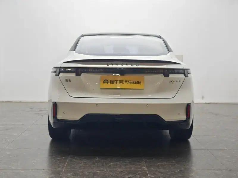 Lynk & Co 07 EM-P 2024 model, 126km long range, Halo — миниатюра 6