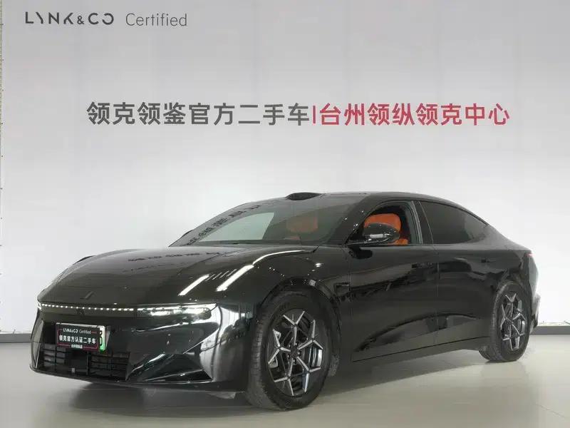 Lynk & Co 10 EM-P 2025 Model 240 AWD Ultra — миниатюра 1