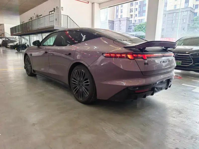 Lynk & Co 10 EM-P 2025 240 AWD Ultra Sport Edition — миниатюра 4