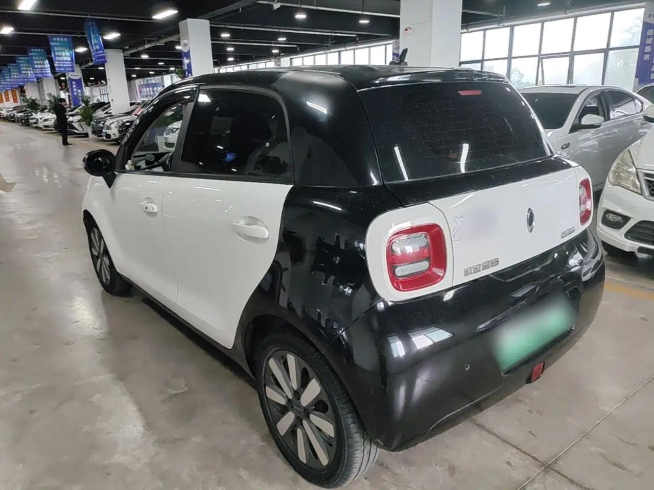 ORA Black Cat 2021 351 km Standard Version — миниатюра 4