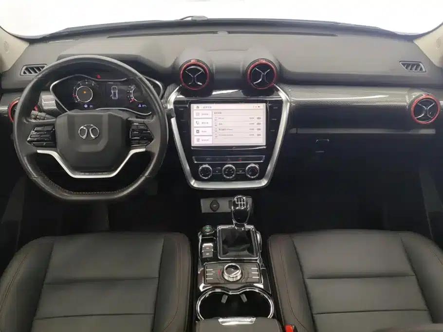 Beijing BJ20 2016 1.5T Manual Deluxe Edition — миниатюра 12