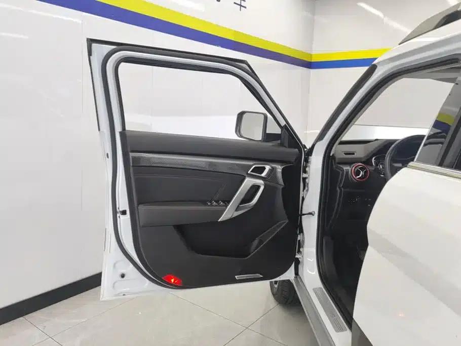 Beijing BJ20 2016 1.5T Manual Deluxe Edition — миниатюра 7