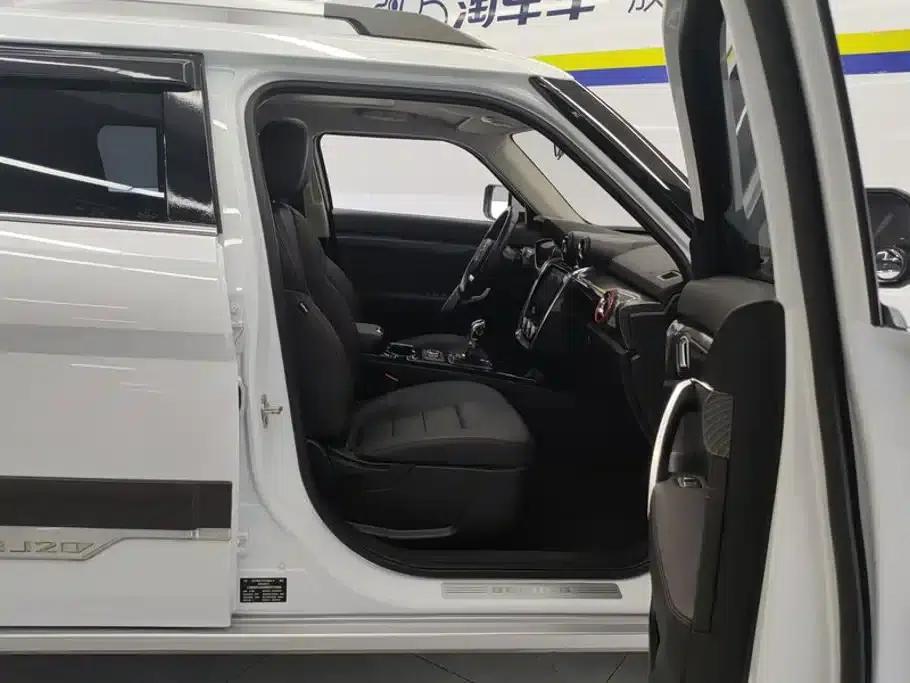 Beijing BJ20 2016 1.5T Manual Deluxe Edition — миниатюра 8