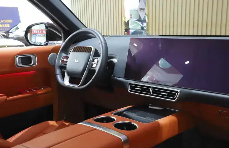 Li Auto L9 2022 Max Edition — миниатюра 12