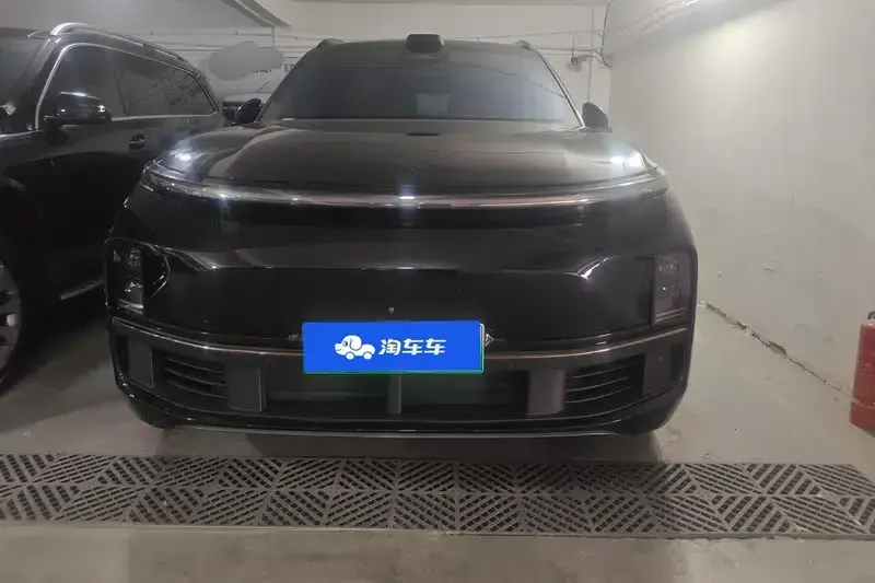 Li Auto L9 2022 Max Edition — миниатюра 2